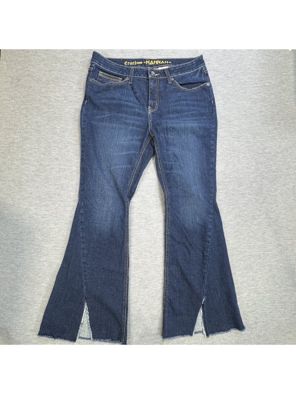 Cruel Hannah Flared Leg Jeans Womens Size 32/13 S Blue Denim Frayed Split Hem